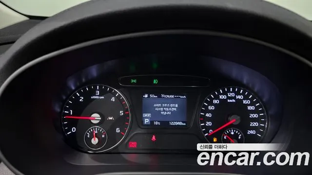 Kia Sorento — фото 7