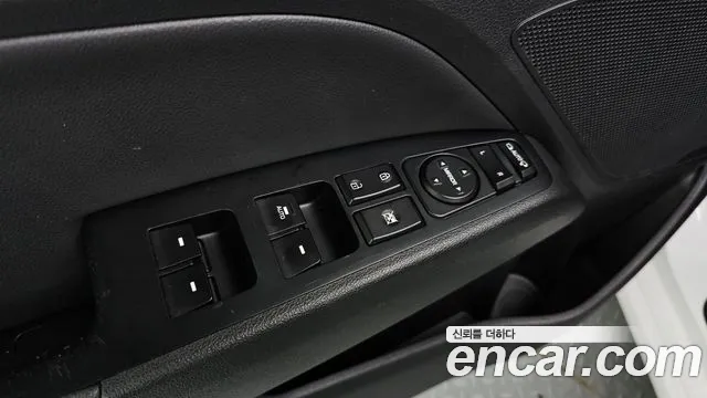 Hyundai Avante — фото 16