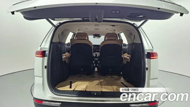 Kia Carnival — фото 19