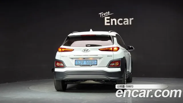 Hyundai Kona — фото 4