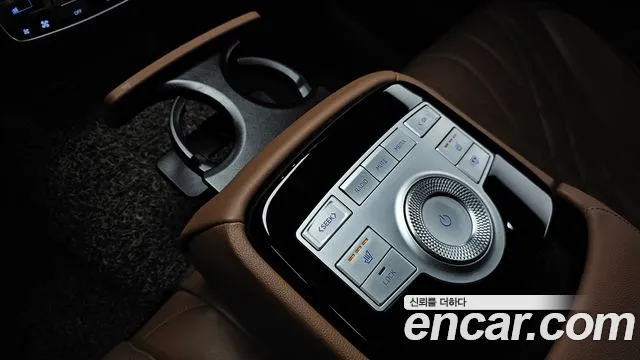 Genesis G80 — фото 17
