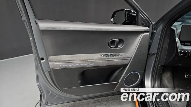 Hyundai Ioniq 5 — фото 24
