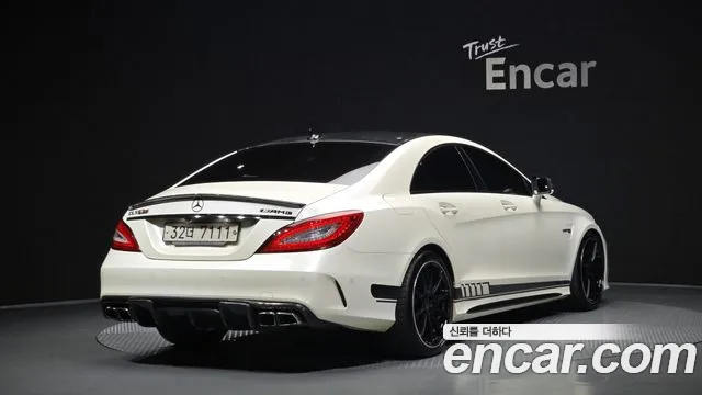 Mercedes-Benz CLS-Class — фото 1