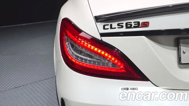 Mercedes-Benz CLS-Class — фото 23
