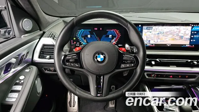BMW XM — фото 13