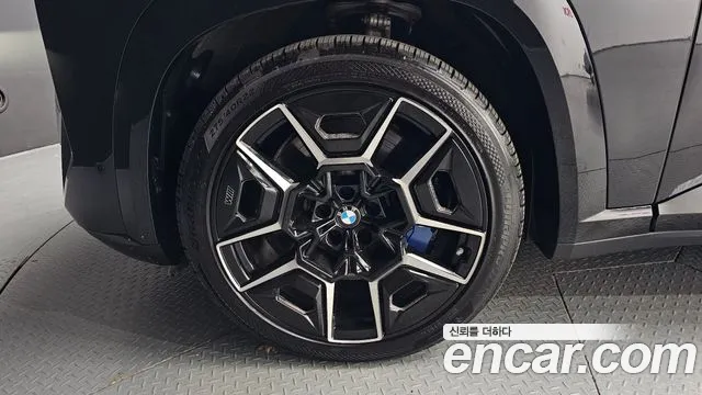 BMW XM — фото 5