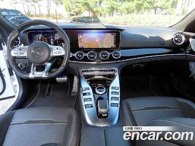 Mercedes-Benz AMG GT — фото 7