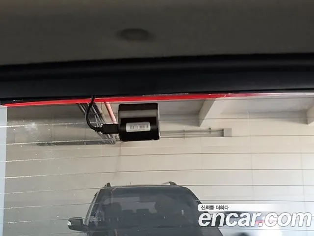 Kia Niro — фото 13