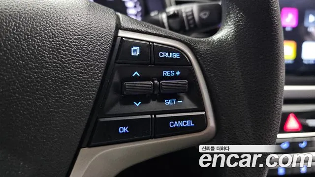 Hyundai Avante — фото 18