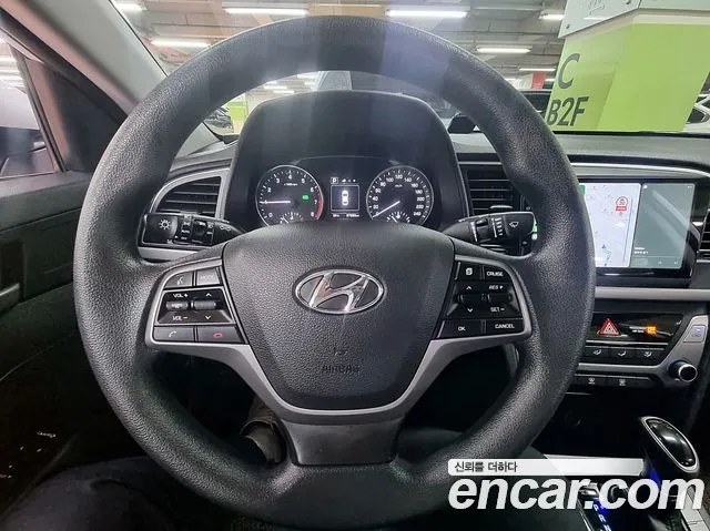 Hyundai Avante — фото 48