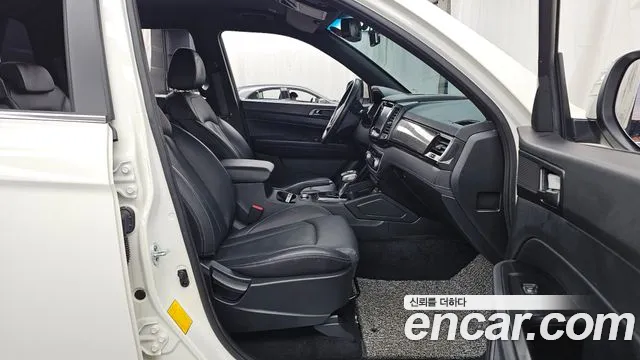 KG_Mobility_Ssangyong Rexton — фото 11