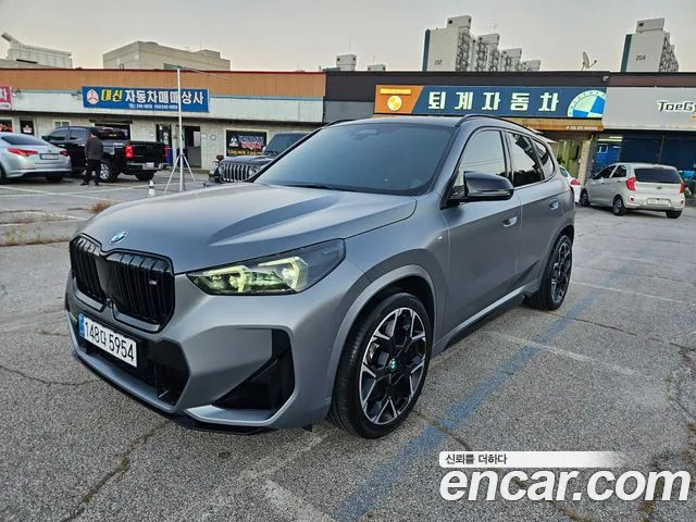 BMW X1 — фото 1