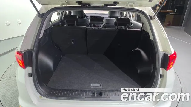 Kia Sportage — фото 30
