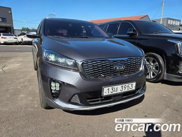 Kia Sorento — фото 1