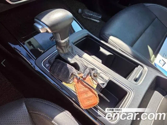 Kia Sorento — фото 6