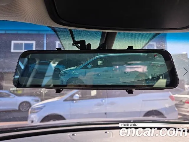 Kia Sorento — фото 9