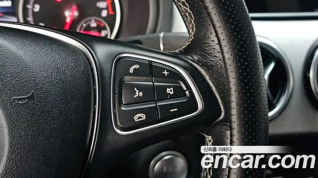 Mercedes-Benz B-Class — фото 15