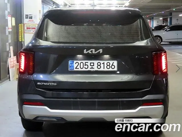 Kia Sorento — фото 5