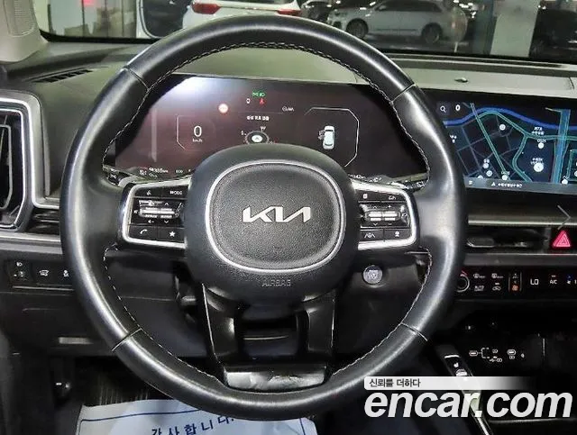 Kia Sorento — фото 8