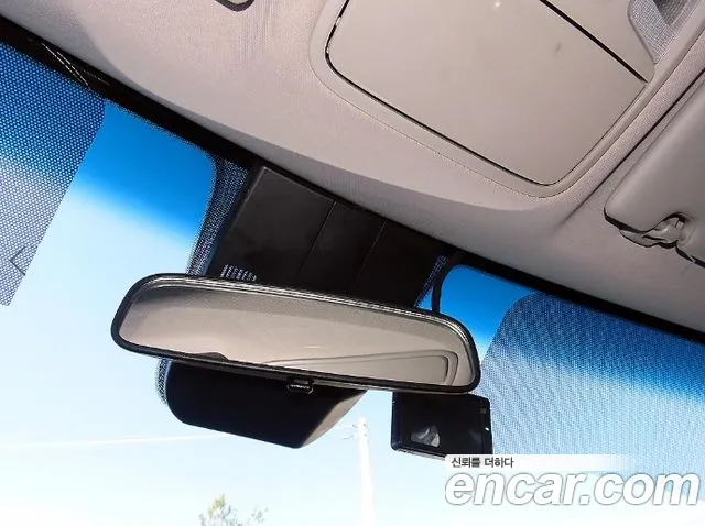Kia Sportage — фото 15
