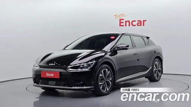 Kia EV6 — фото 1