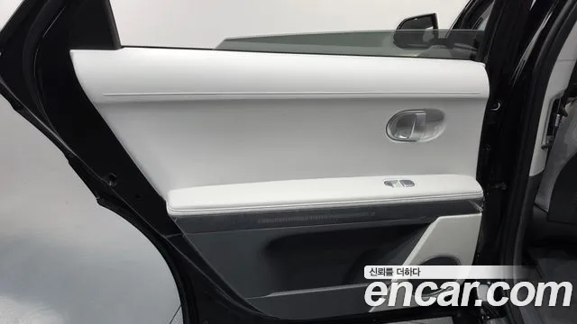 Hyundai Ioniq 5 — фото 26