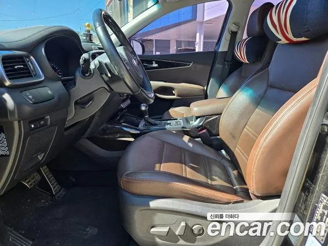 Kia Sorento — фото 2