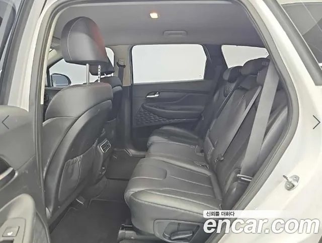 Hyundai Santa Fe — фото 12