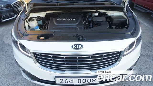 Kia Carnival — фото 20