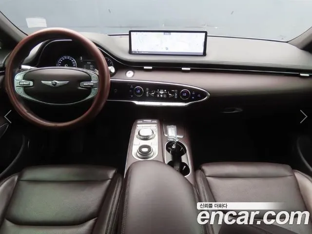 Genesis GV70 — фото 10