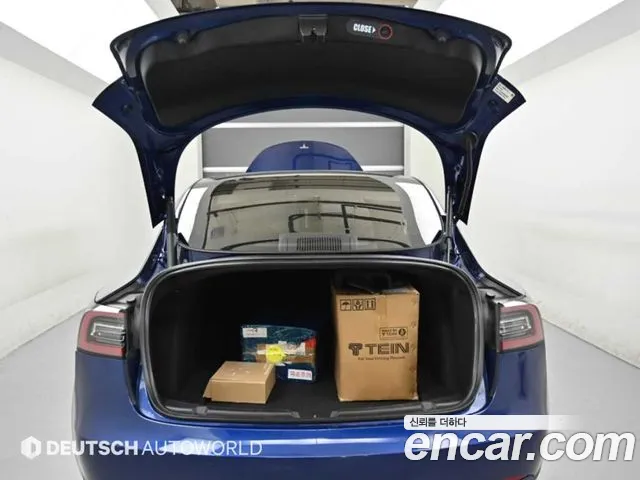 Tesla Model 3 — фото 19