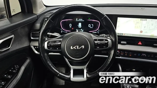 Kia Sportage — фото 13