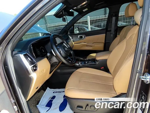 Kia Sorento — фото 5