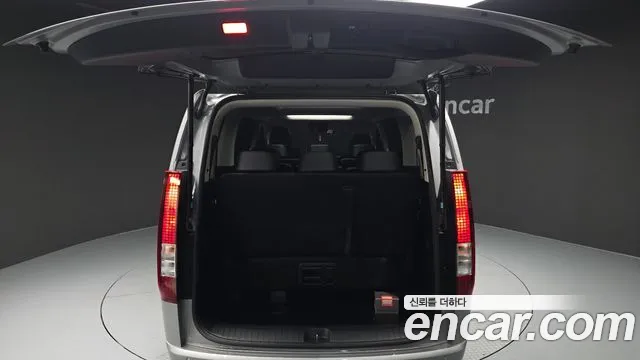 Hyundai Staria — фото 33