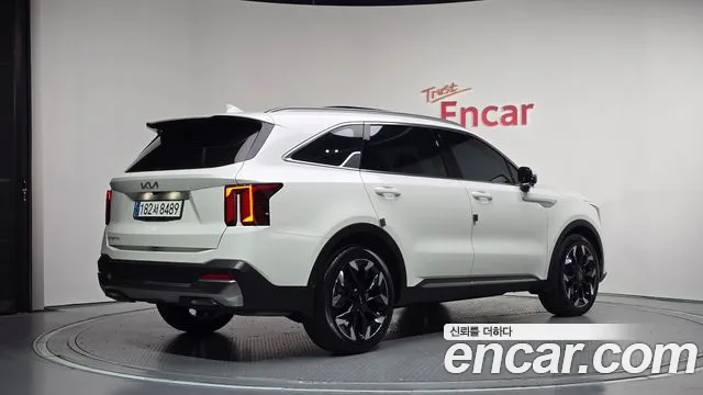 Kia Sorento — фото 2