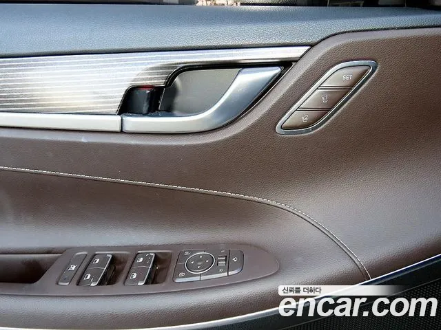 Hyundai Grandeur — фото 11