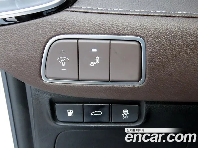 Hyundai Grandeur — фото 12