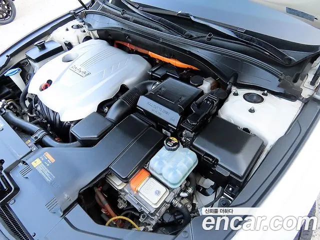 Hyundai Grandeur — фото 19
