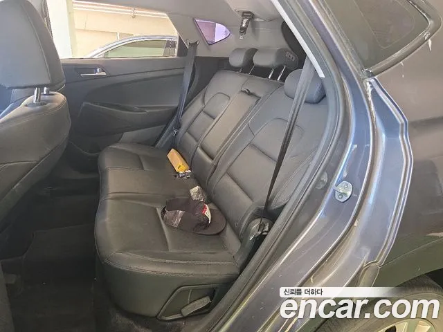 Hyundai Tucson — фото 20