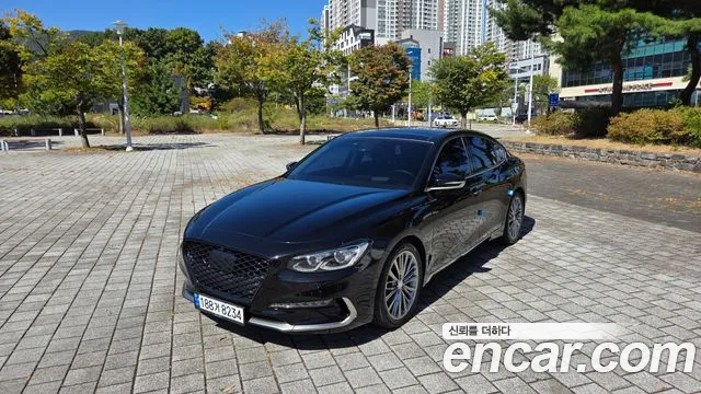 Hyundai Grandeur — фото 1