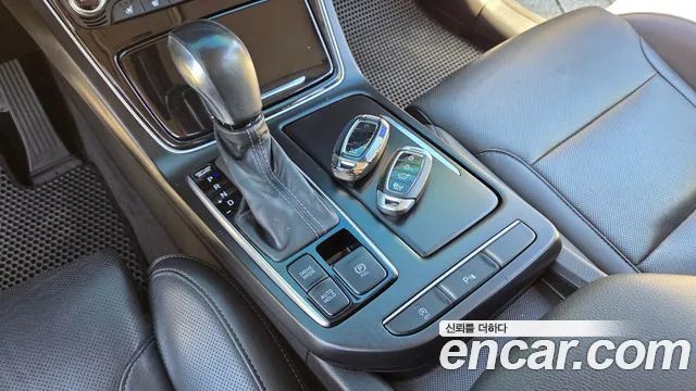 Hyundai Grandeur — фото 16