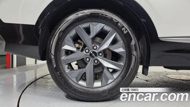 Kia Sportage — фото 5