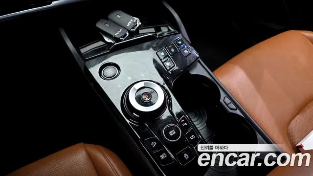 Kia Sportage — фото 9