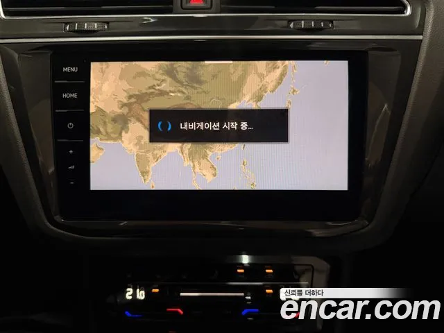 Volkswagen Tiguan — фото 7