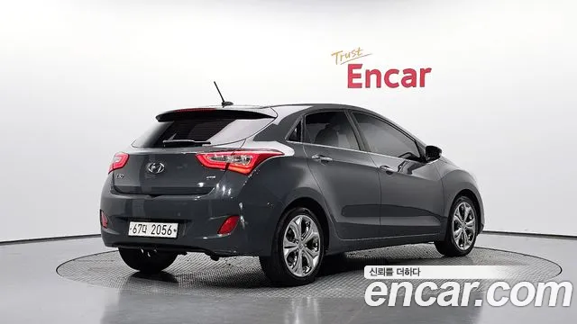 Hyundai i30 — фото 1