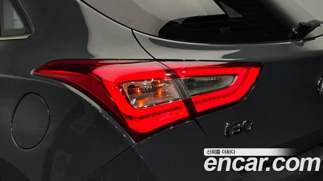 Hyundai i30 — фото 23