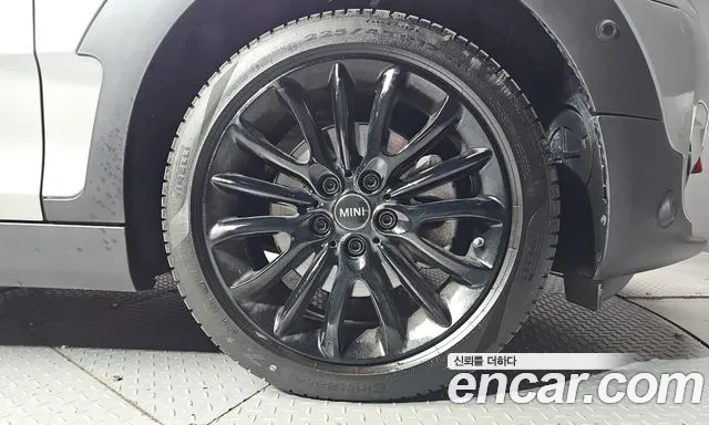 Mini Clubman — фото 21