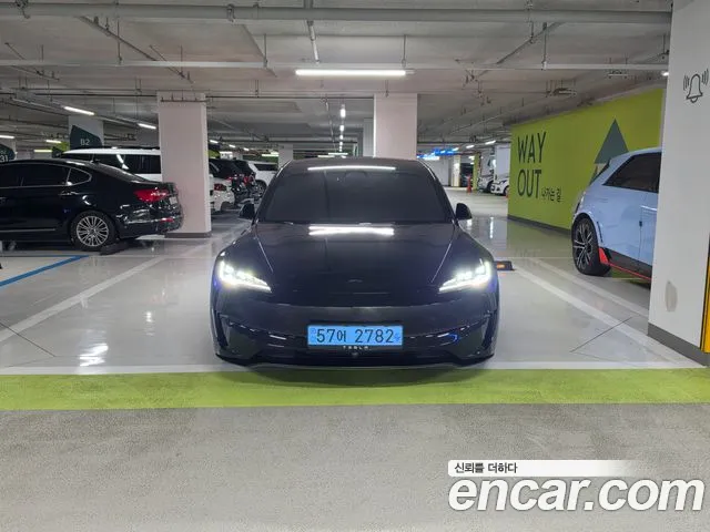 Tesla Model 3 — фото 3