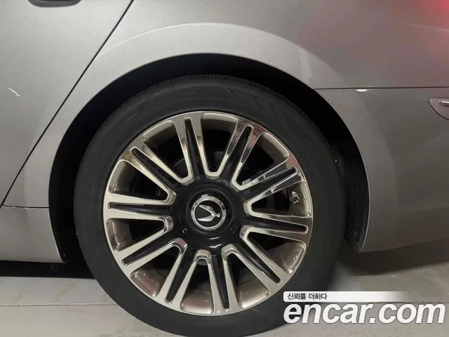 Hyundai Equus — фото 13