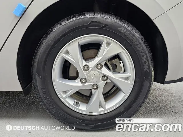 Hyundai Avante — фото 20